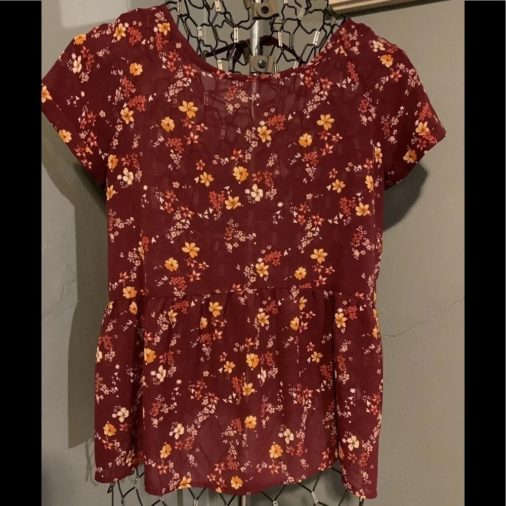 Xhilaration ladies boho medium peplum blouse